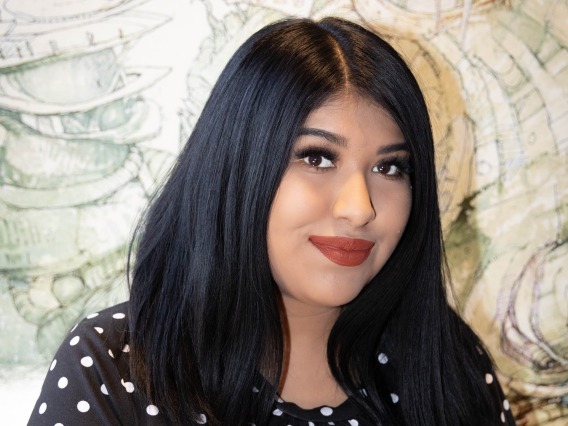 Yasmine Valenzuela headshot